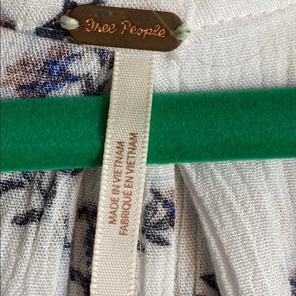 Vintage FreePeople flowy top - Picture 6 of 7